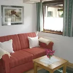 Haus Ebner アパート ヴァンダンス