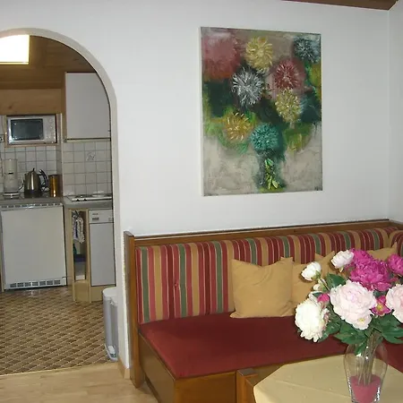 Haus Ebner Apartamento *